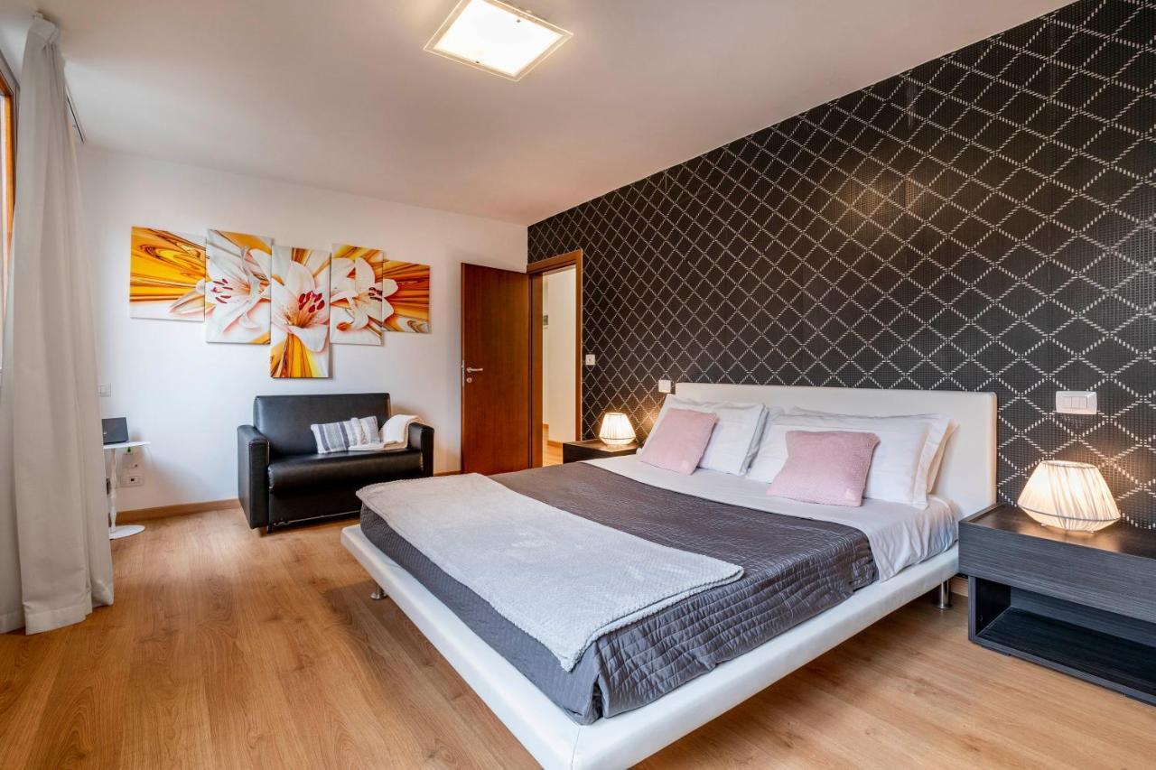 Guglie Design Apartments เวนิส ภายนอก รูปภาพ